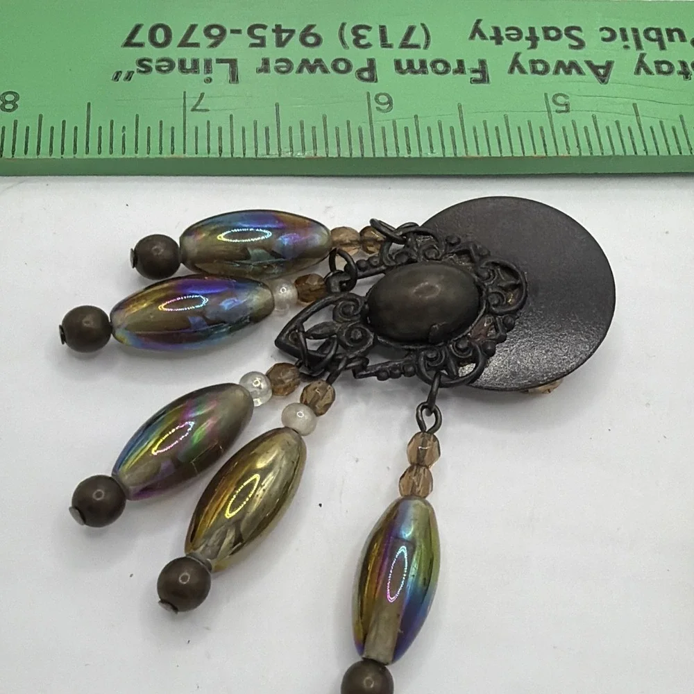 Unsigned‎ Carnival Glass Iridescent Cab & Rhinestone W/Chain Dangles Brooch